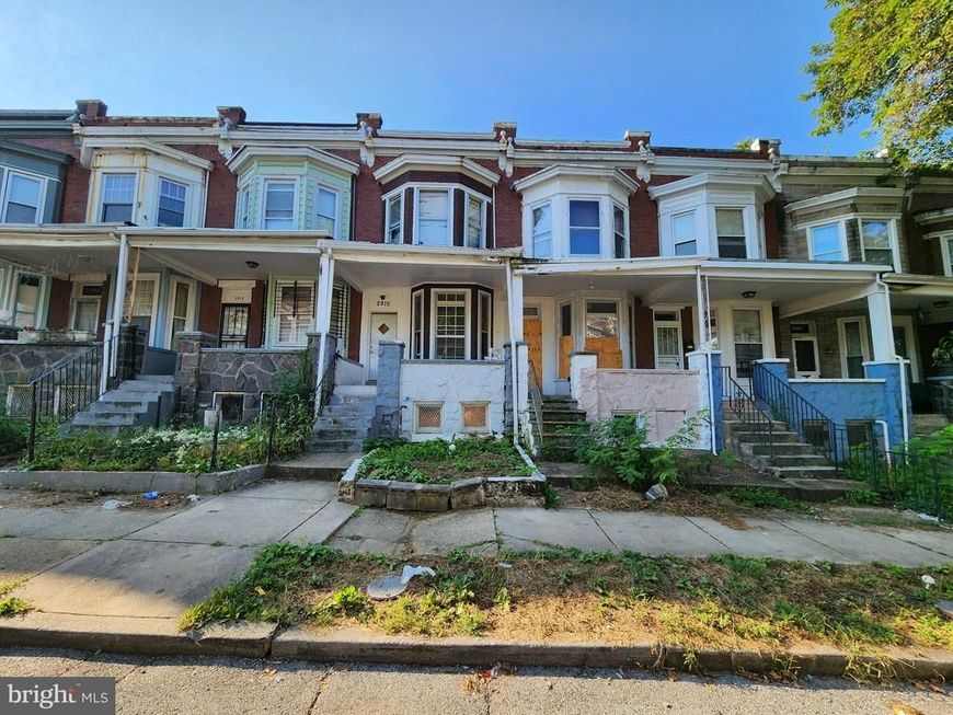 2915 W Mosher Street, Baltimore, MD 21216 Main Photo
