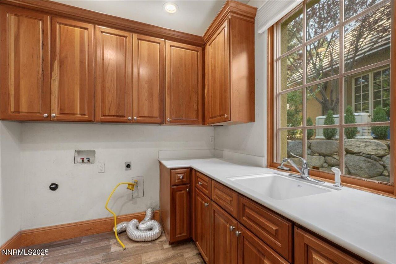 6410 Zermatt Court, Reno, NV 89511 Photo