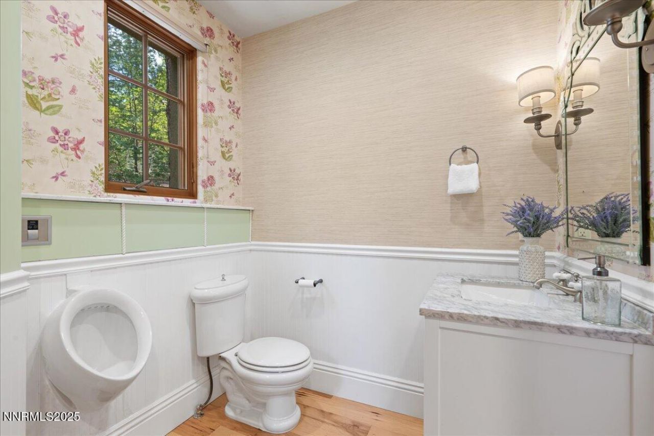 6410 Zermatt Court, Reno, NV 89511 Photo