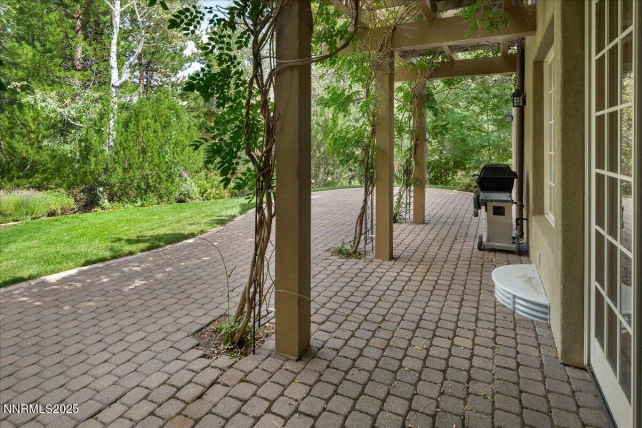 6410 Zermatt Court, Reno, NV 89511 Photo