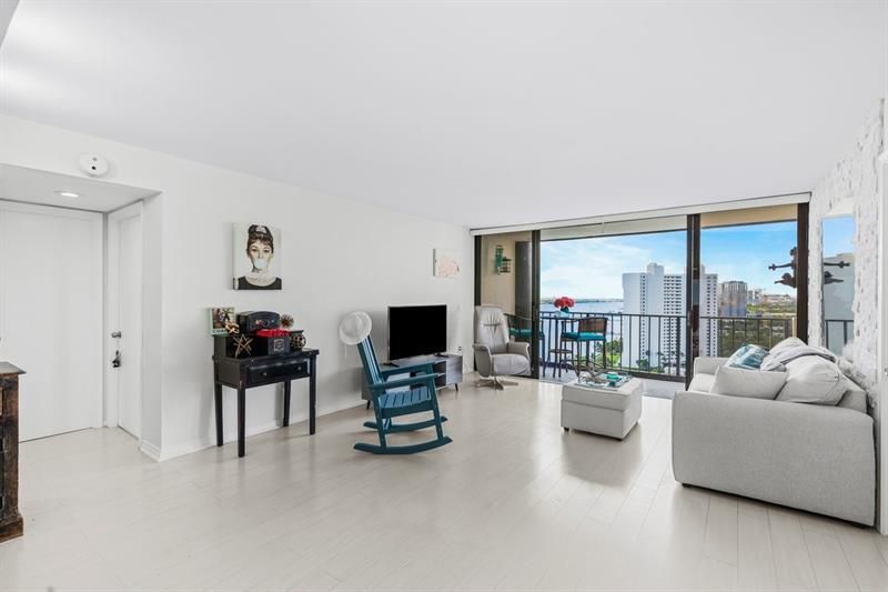 5600 N Flagler Dr, Unit 2004, West Palm Beach, FL 33407 Photo