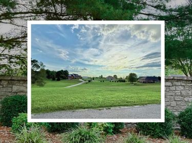 38 W Blackberry Lane, Bronston, KY 42518