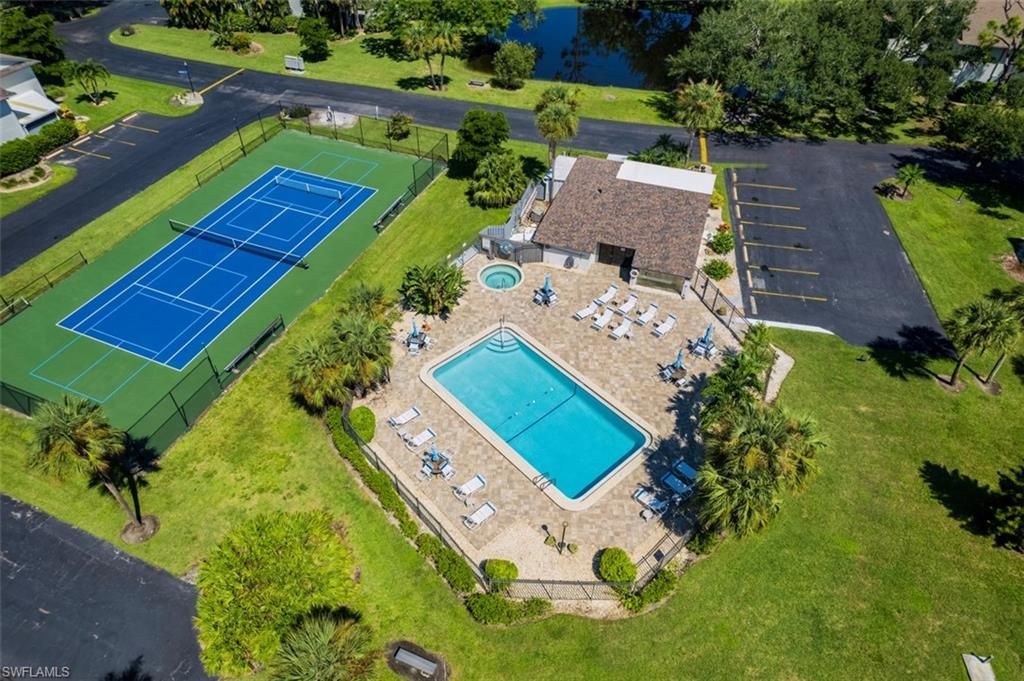 17452 Woodland Trce, Unit F, Fort Myers, FL 33908 Photo