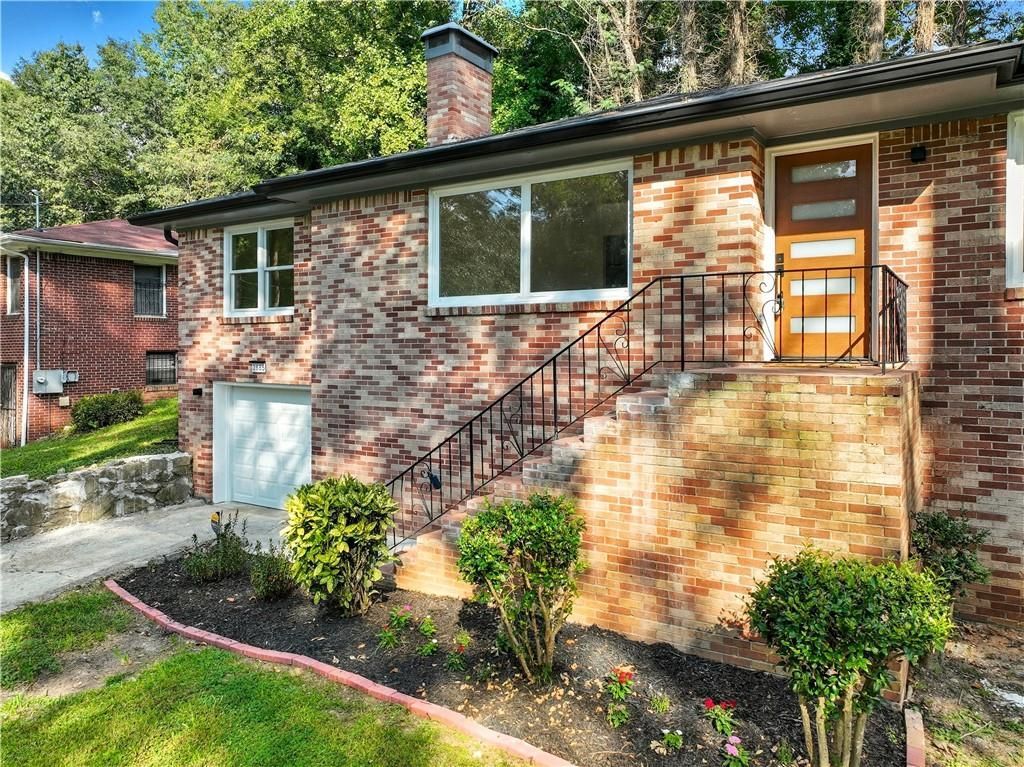 2885 Dale Creek Drive Nw, Atlanta, GA 30318 Main Photo