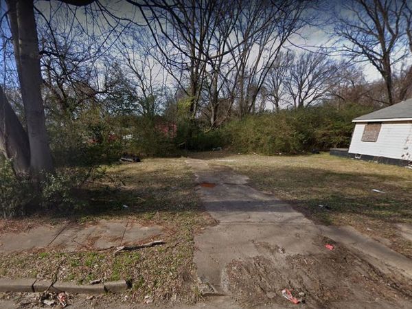 1437 SILVER ST, Memphis, TN 38106