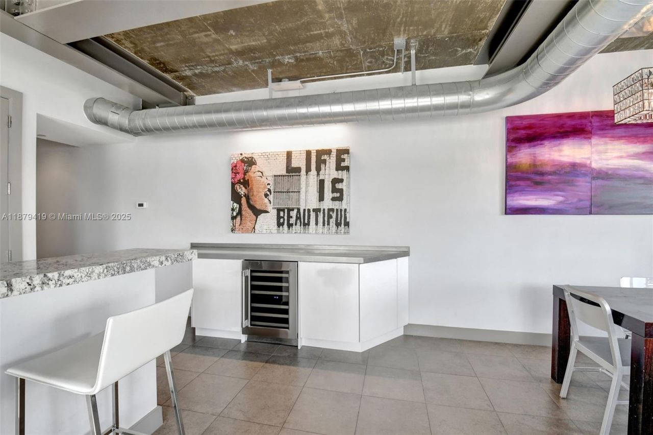 110 SE 2nd St, Unit 203, Delray Beach, FL 33444 Photo