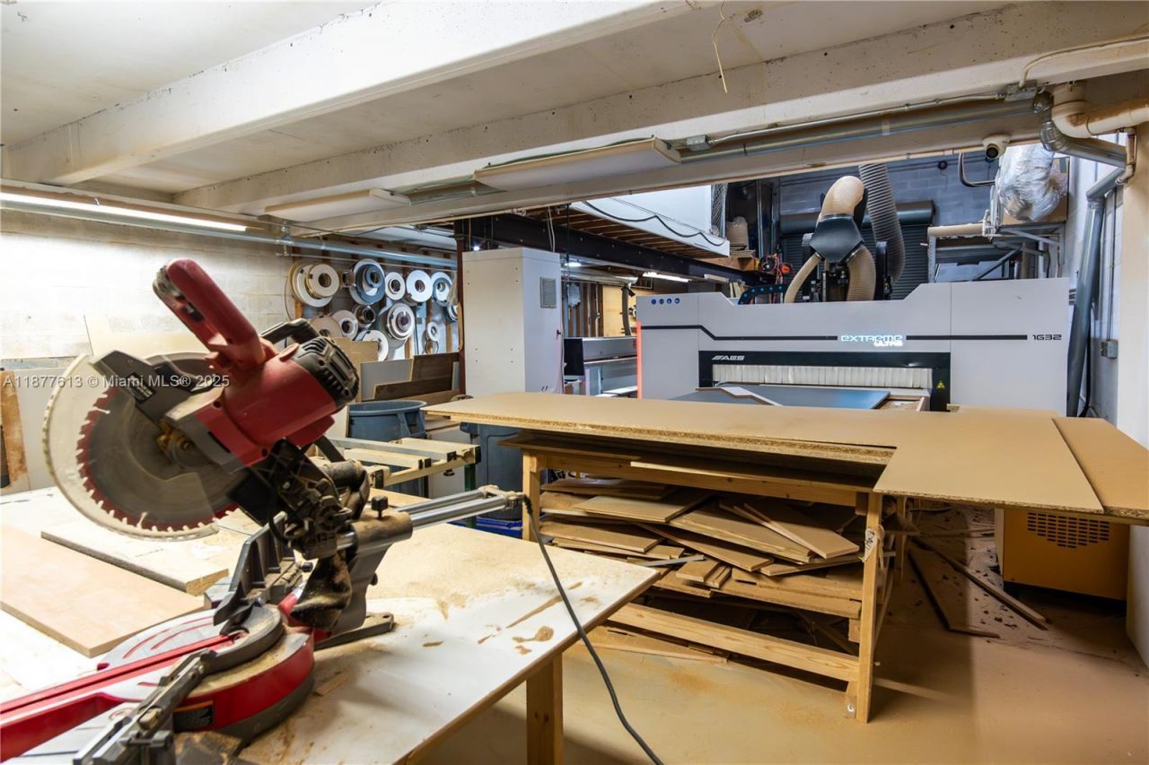 Please Call For Address, Miami, FL 33186 Photo