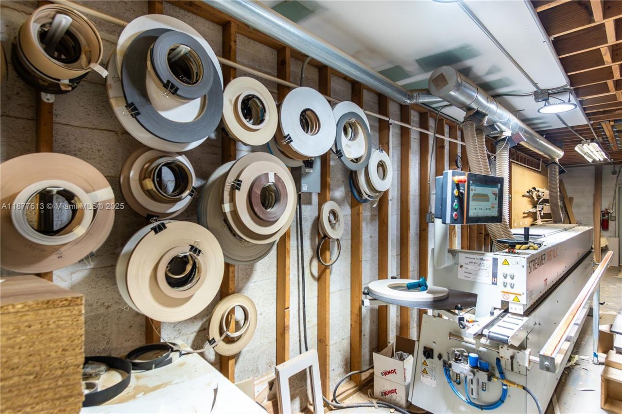 Please Call For Address, Miami, FL 33186 Photo