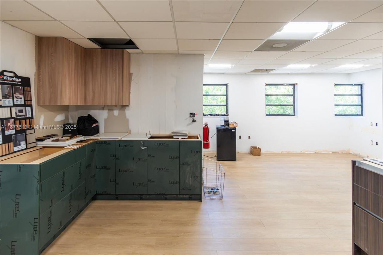 Please Call For Address, Miami, FL 33186 Photo