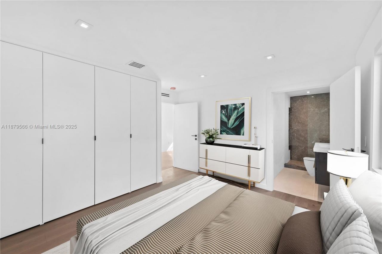 120 NE 49th St, Miami, FL 33137 Photo