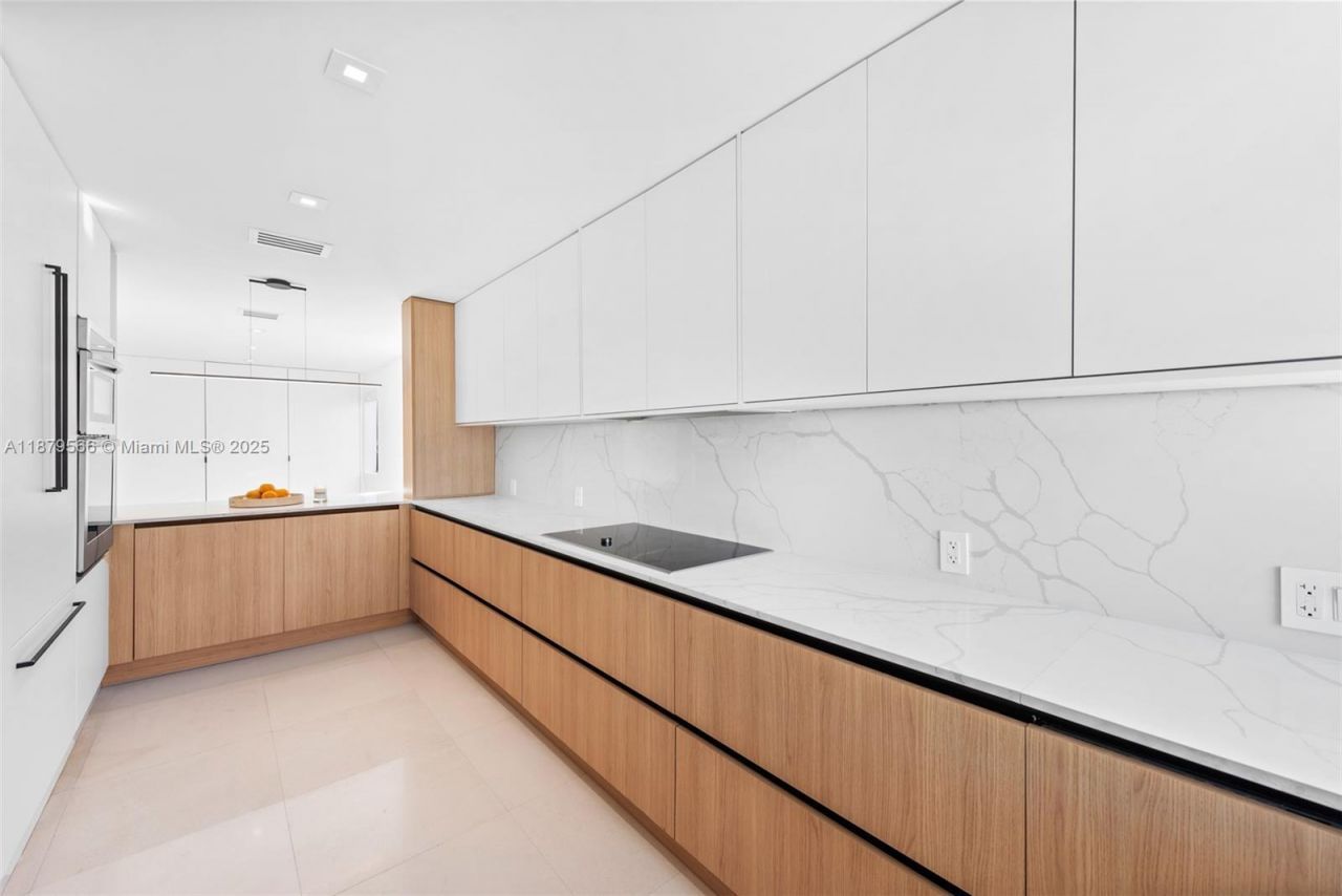 120 NE 49th St, Miami, FL 33137 Photo