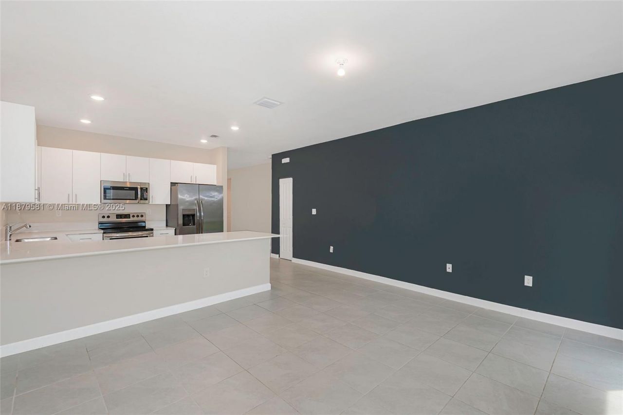 16344 SW 290th St, Homestead, FL 33033 Photo