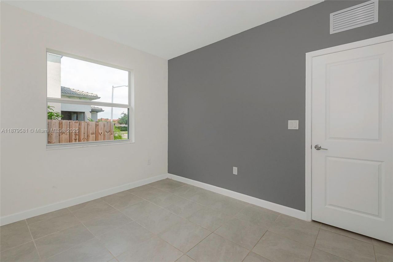16344 SW 290th St, Homestead, FL 33033 Photo