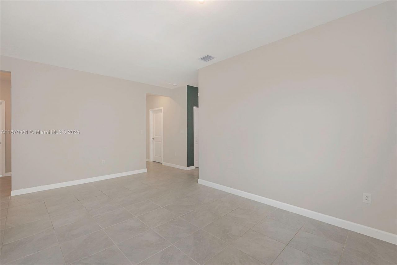 16344 SW 290th St, Homestead, FL 33033 Photo