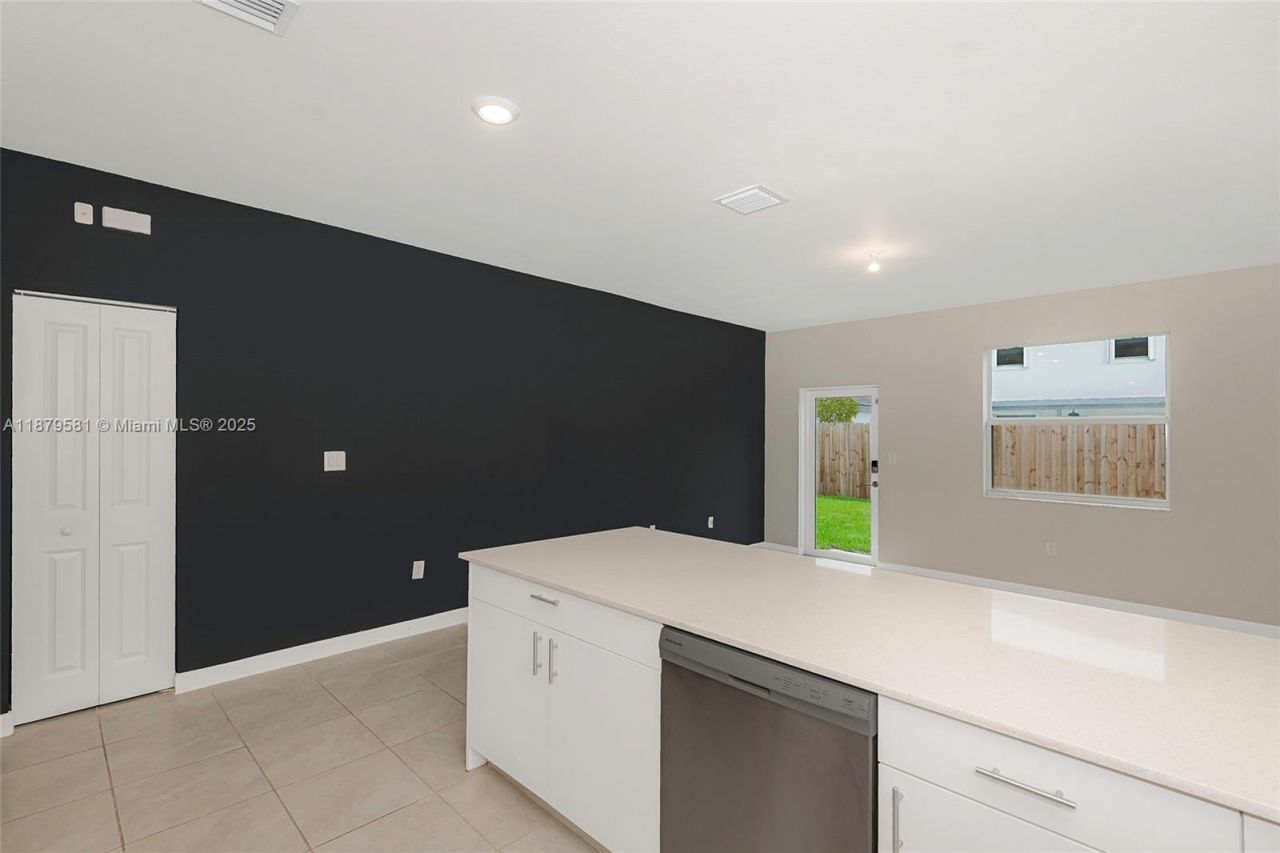 16344 SW 290th St, Homestead, FL 33033 Photo