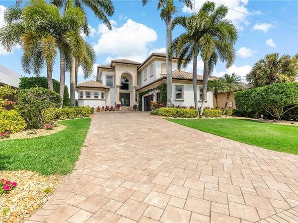 1435 Osprey AVE, NAPLES, FL 34102