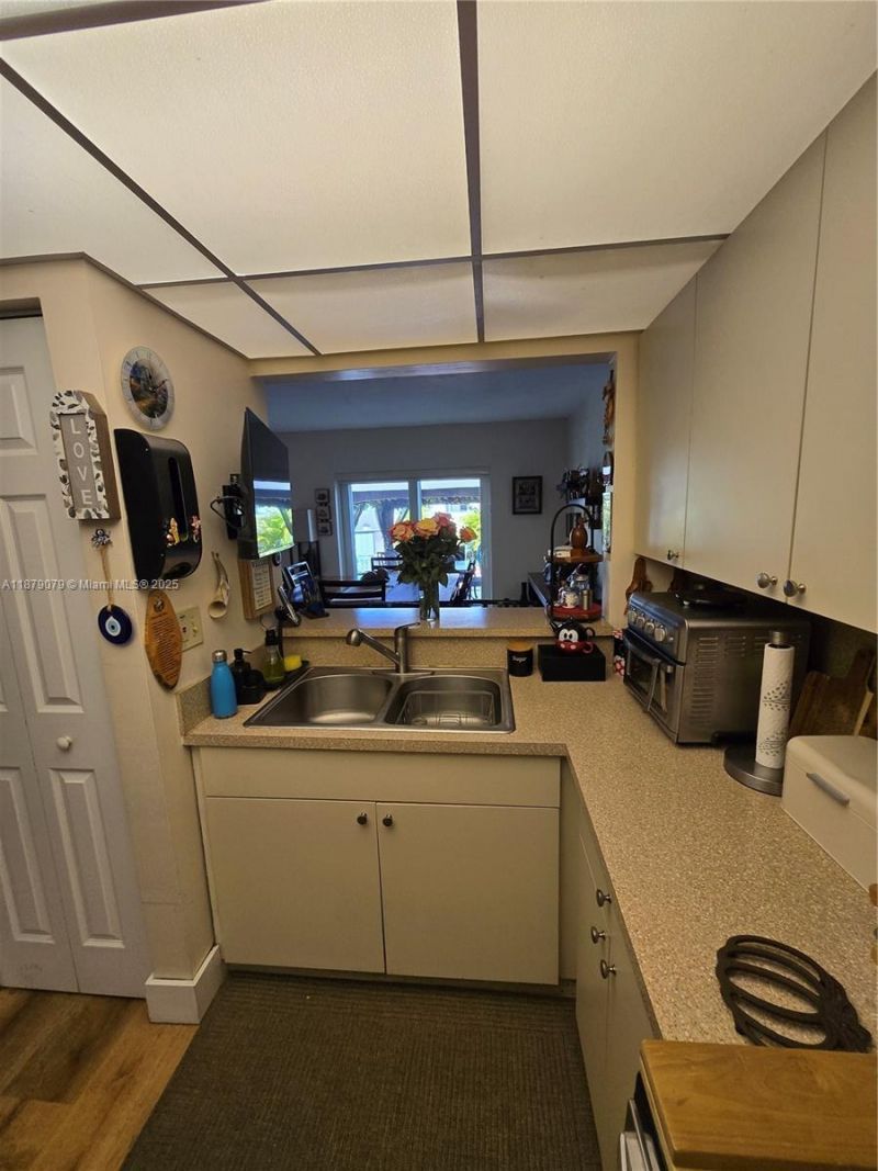 12095 SW 18th Ter, Unit 267, Miami, FL 33175 Photo