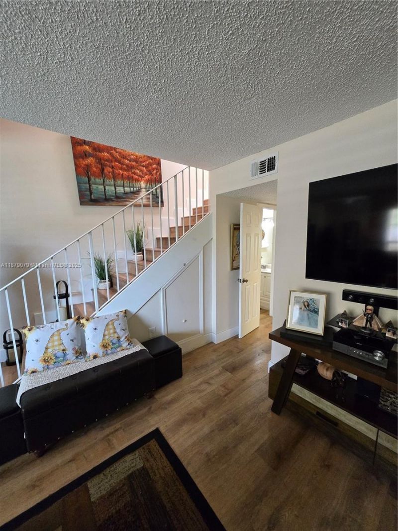 12095 SW 18th Ter, Unit 267, Miami, FL 33175 Photo