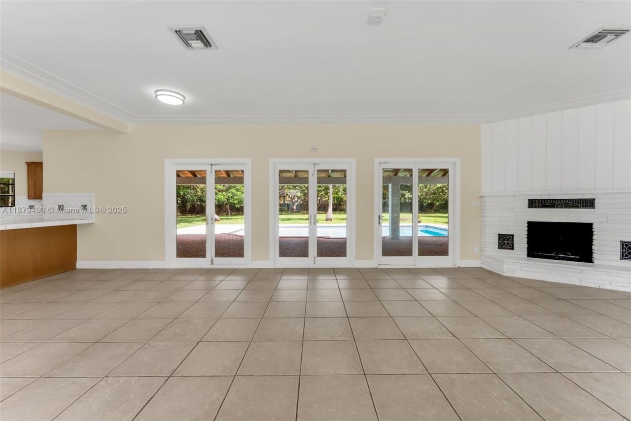 6275 SW 123rd Ter, Pinecrest, FL 33156 Photo