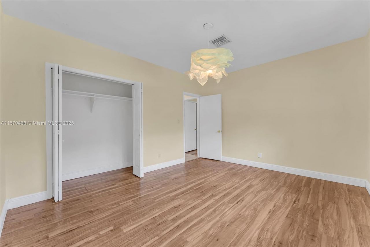 6275 SW 123rd Ter, Pinecrest, FL 33156 Photo