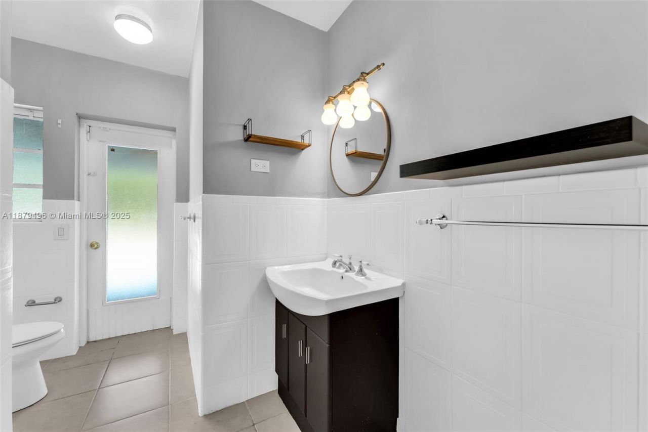 6275 SW 123rd Ter, Pinecrest, FL 33156 Photo