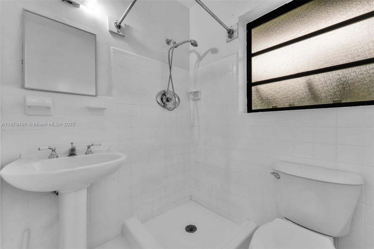 6275 SW 123rd Ter, Pinecrest, FL 33156 Photo