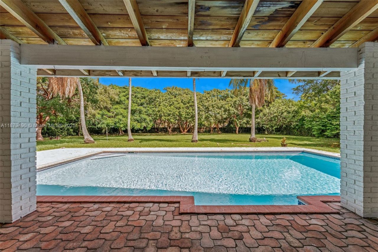 6275 SW 123rd Ter, Pinecrest, FL 33156 Photo