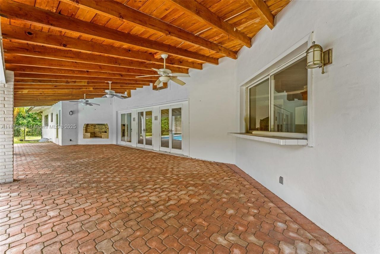 6275 SW 123rd Ter, Pinecrest, FL 33156 Photo