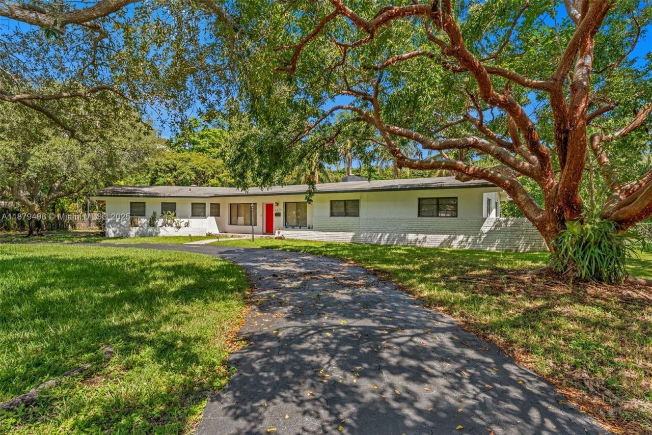 6275 SW 123rd Ter, Pinecrest, FL 33156 Photo