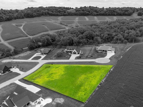 Lot 9 Alea Lane, Dubuque, IA 52003