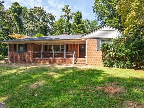 250 Memorial Drive, Dallas, GA 30132