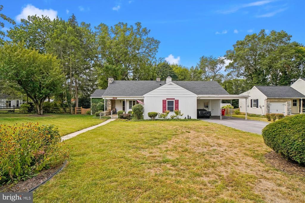 18735 Briarwood Drive, Hagerstown, MD 21742 Main Photo