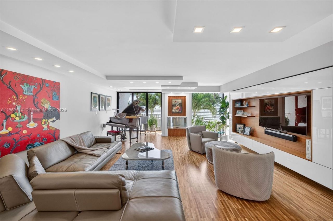 1223 Hillsboro Mile, Unit 4, Hillsboro Beach, FL 33062 Photo