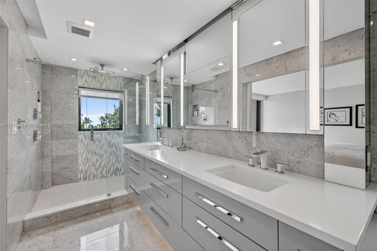 1223 Hillsboro Mile, Unit 4, Hillsboro Beach, FL 33062 Photo