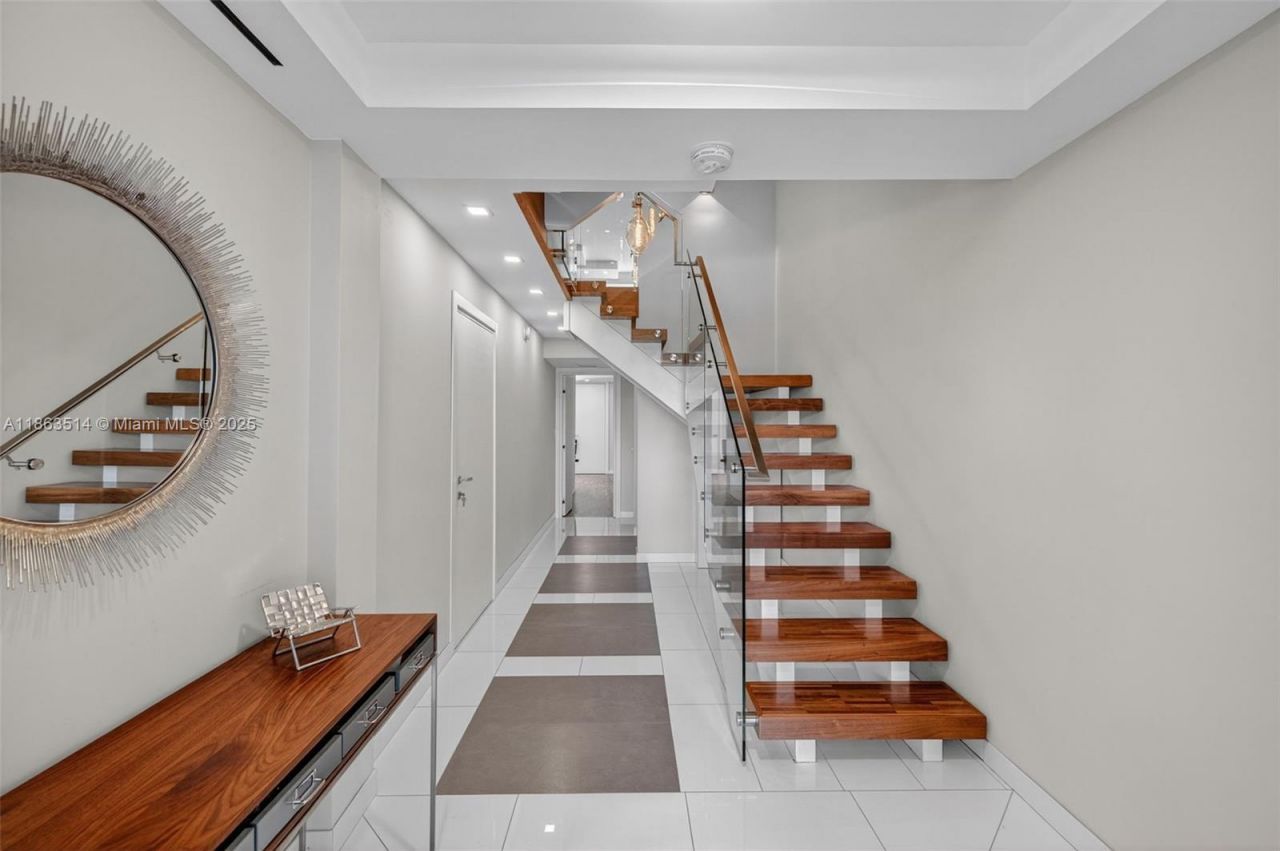 1223 Hillsboro Mile, Unit 4, Hillsboro Beach, FL 33062 Photo