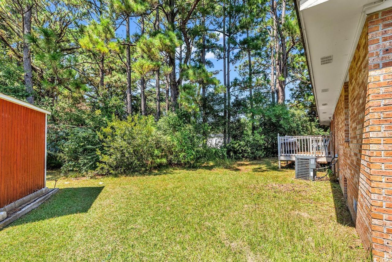 663 Player St. Photo 30