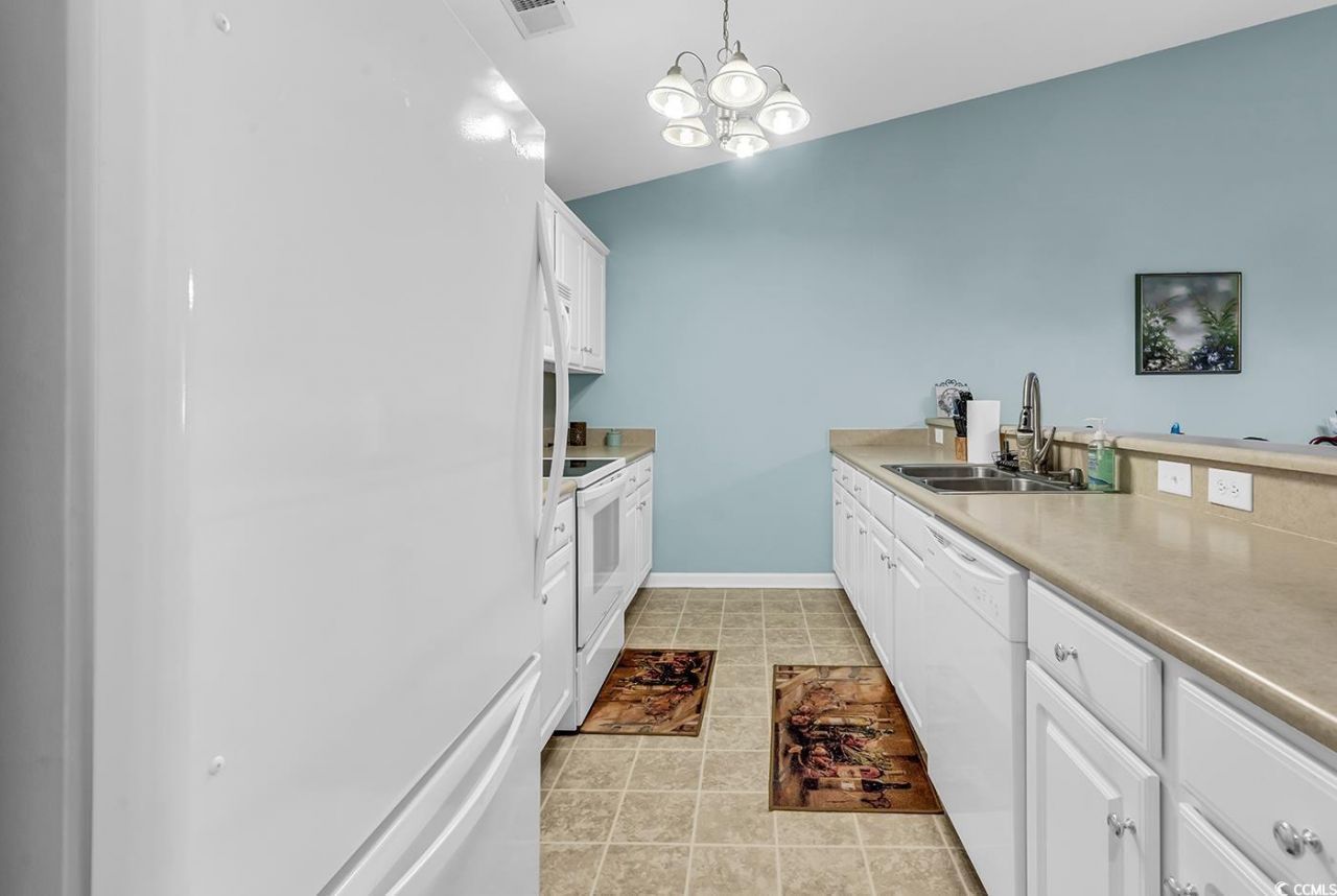 4846 Meadow Sweet Dr. Photo 21