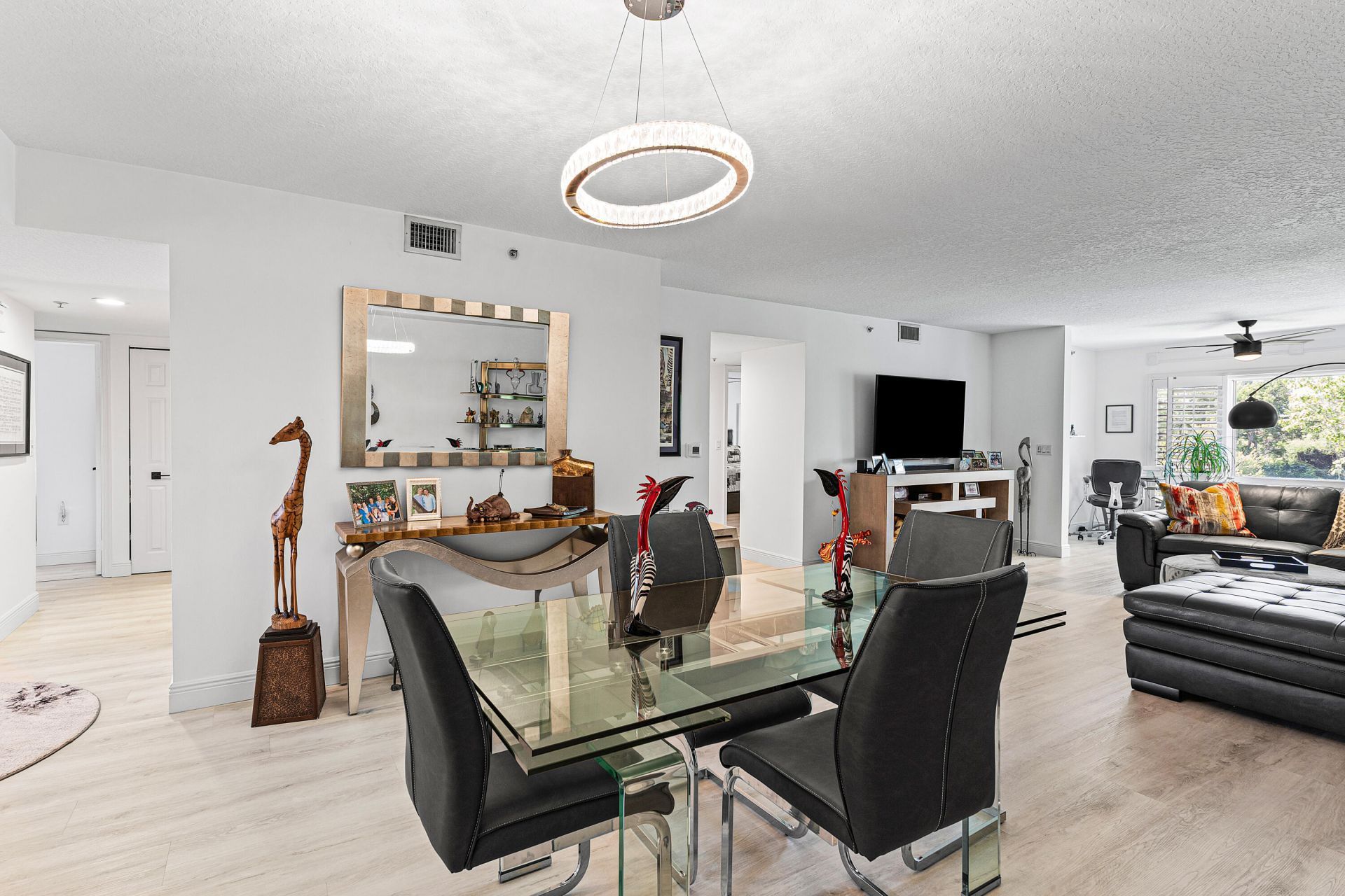 5874 Crystal Shores Drive, Unit 304, Boynton Beach, FL 33437 Photo