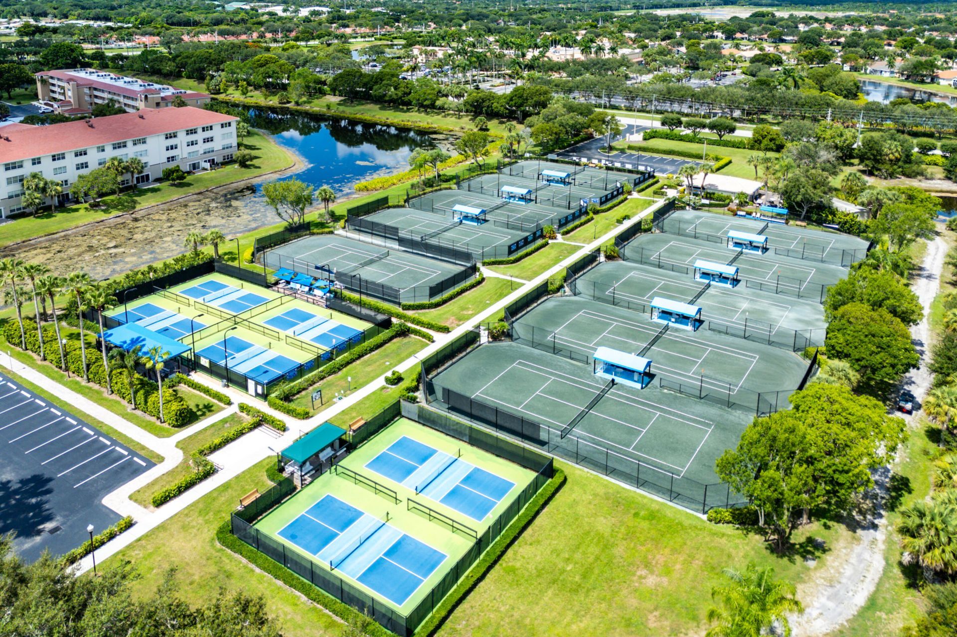 5874 Crystal Shores Drive, Unit 304, Boynton Beach, FL 33437 Photo