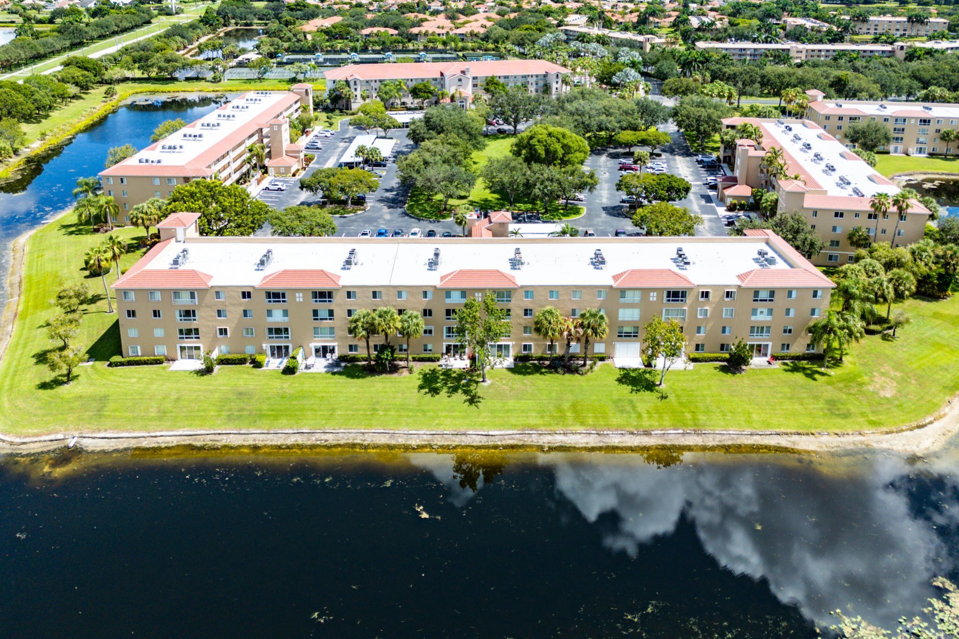 5874 Crystal Shores Drive, Unit 304, Boynton Beach, FL 33437 Photo