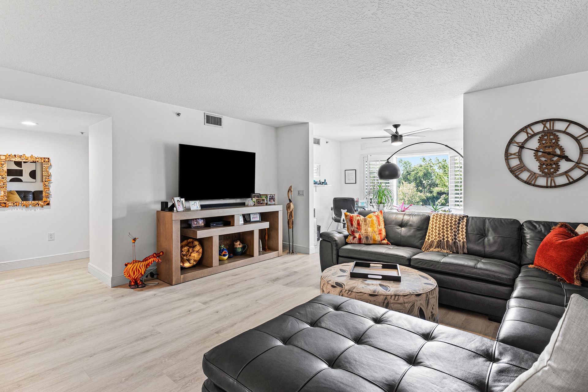 5874 Crystal Shores Drive, Unit 304, Boynton Beach, FL 33437 Photo