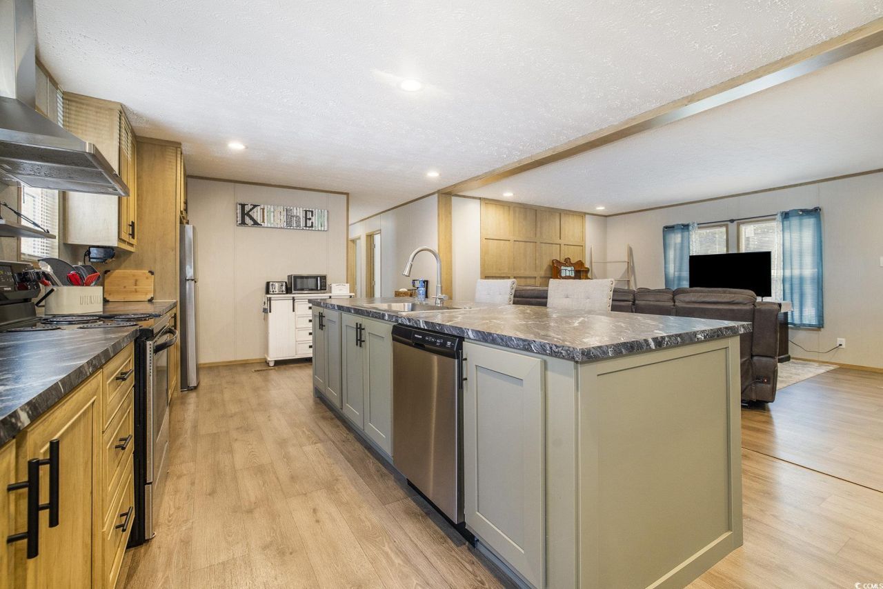 2396 Highway 15 Photo 13