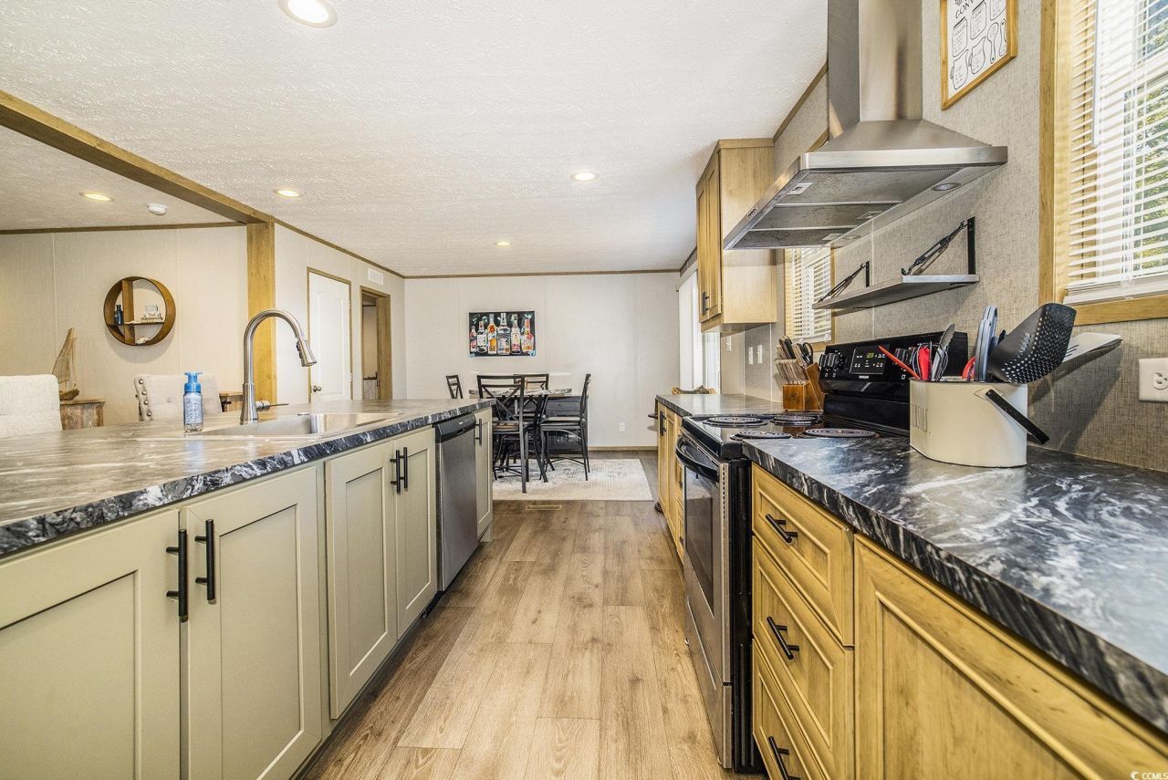 2396 Highway 15 Photo 15