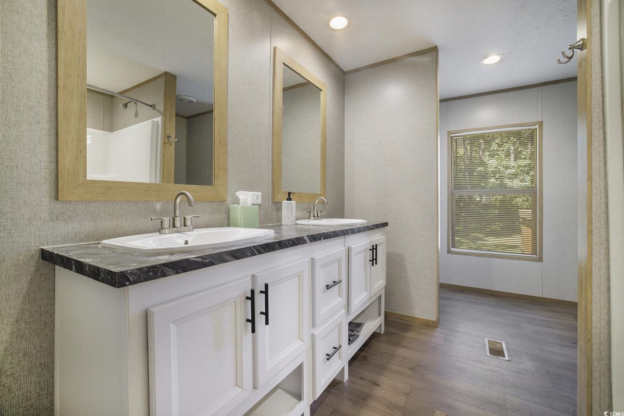 2396 Highway 15 Photo 22