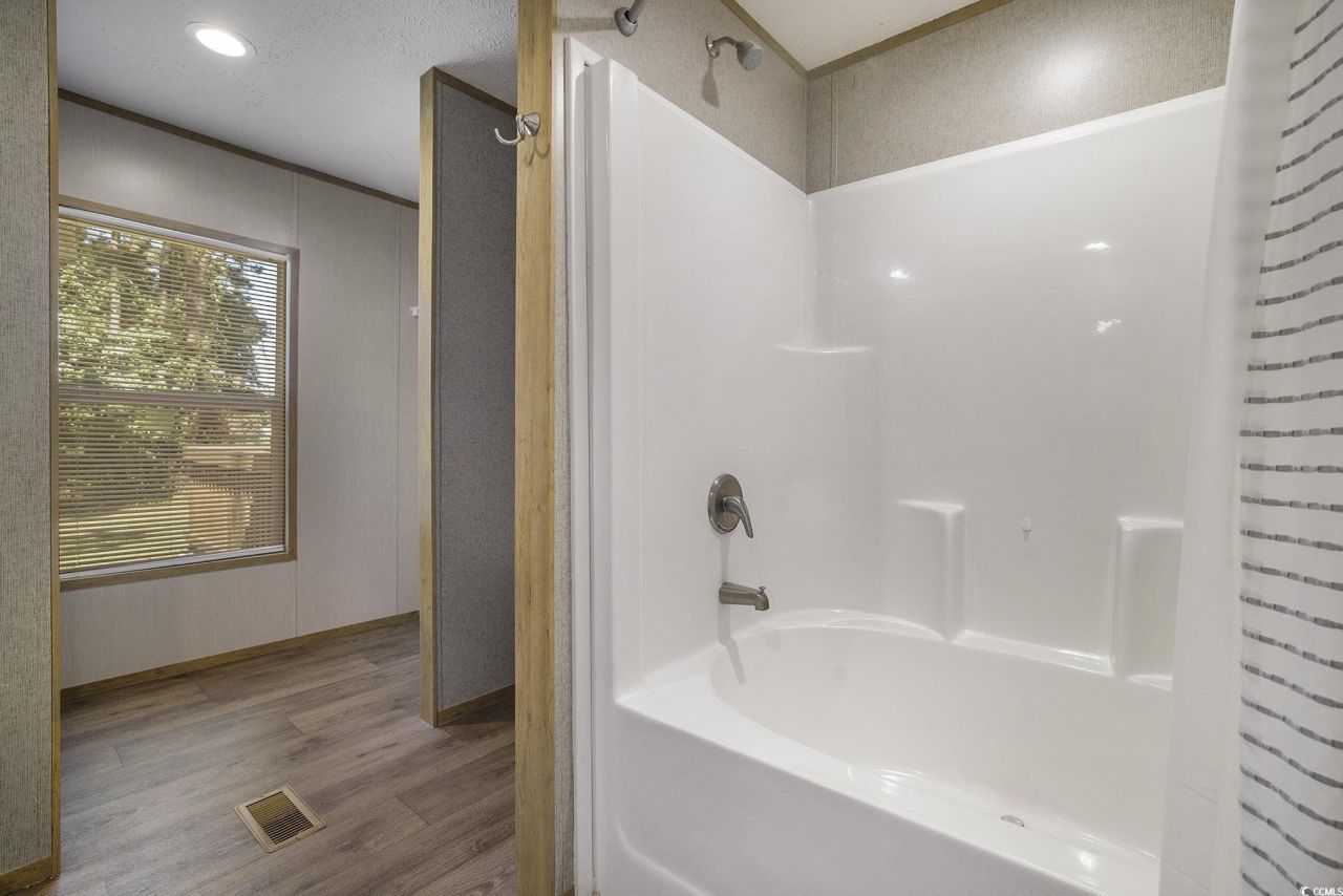 2396 Highway 15 Photo 23