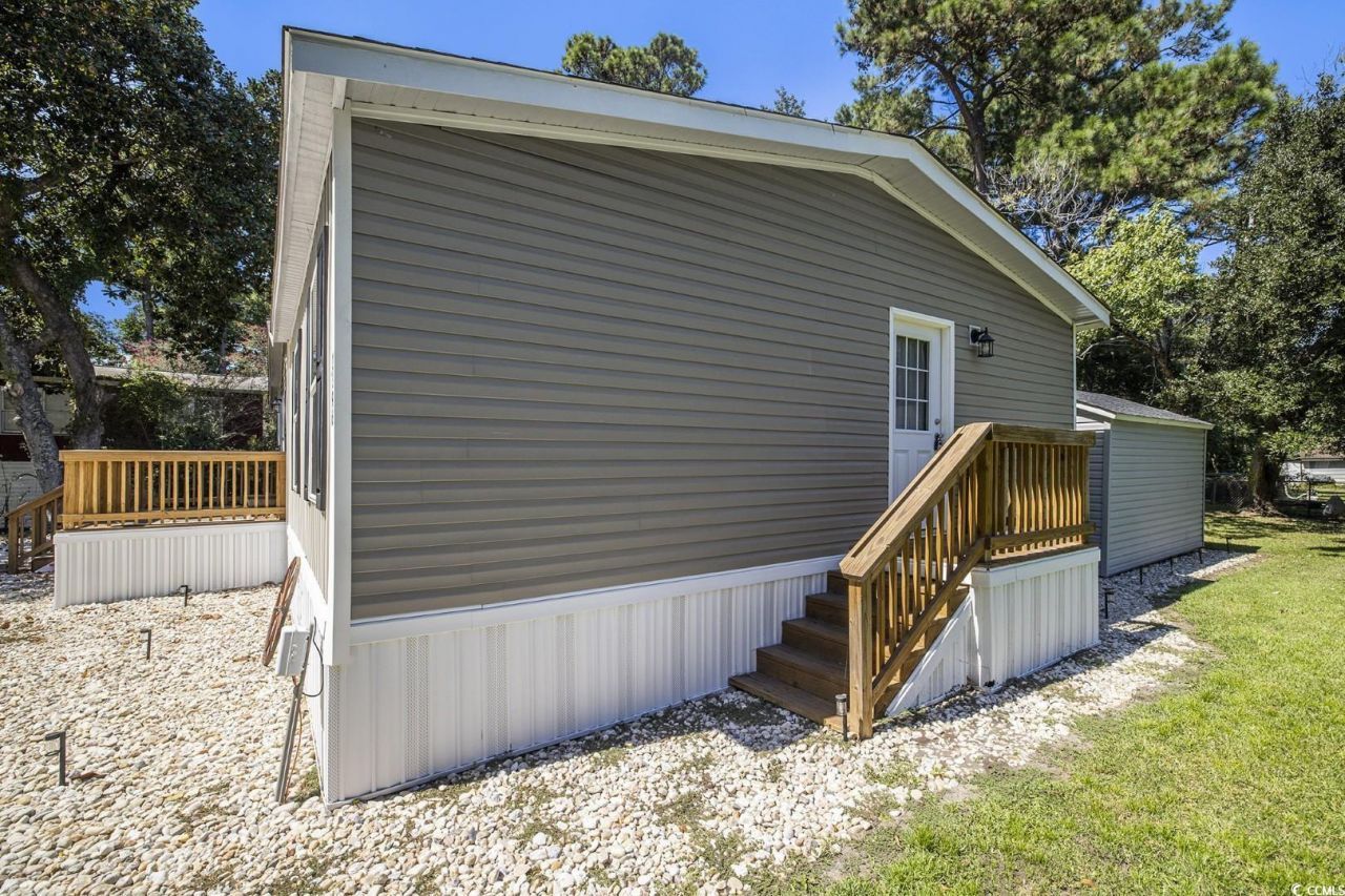 2396 Highway 15 Photo 6