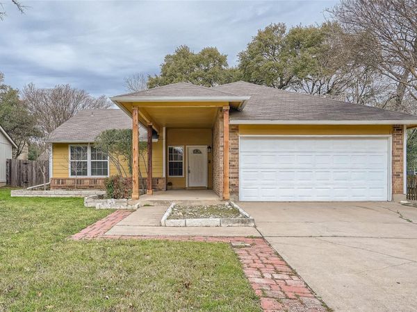 4408 Molokai DR, Austin, TX 78749