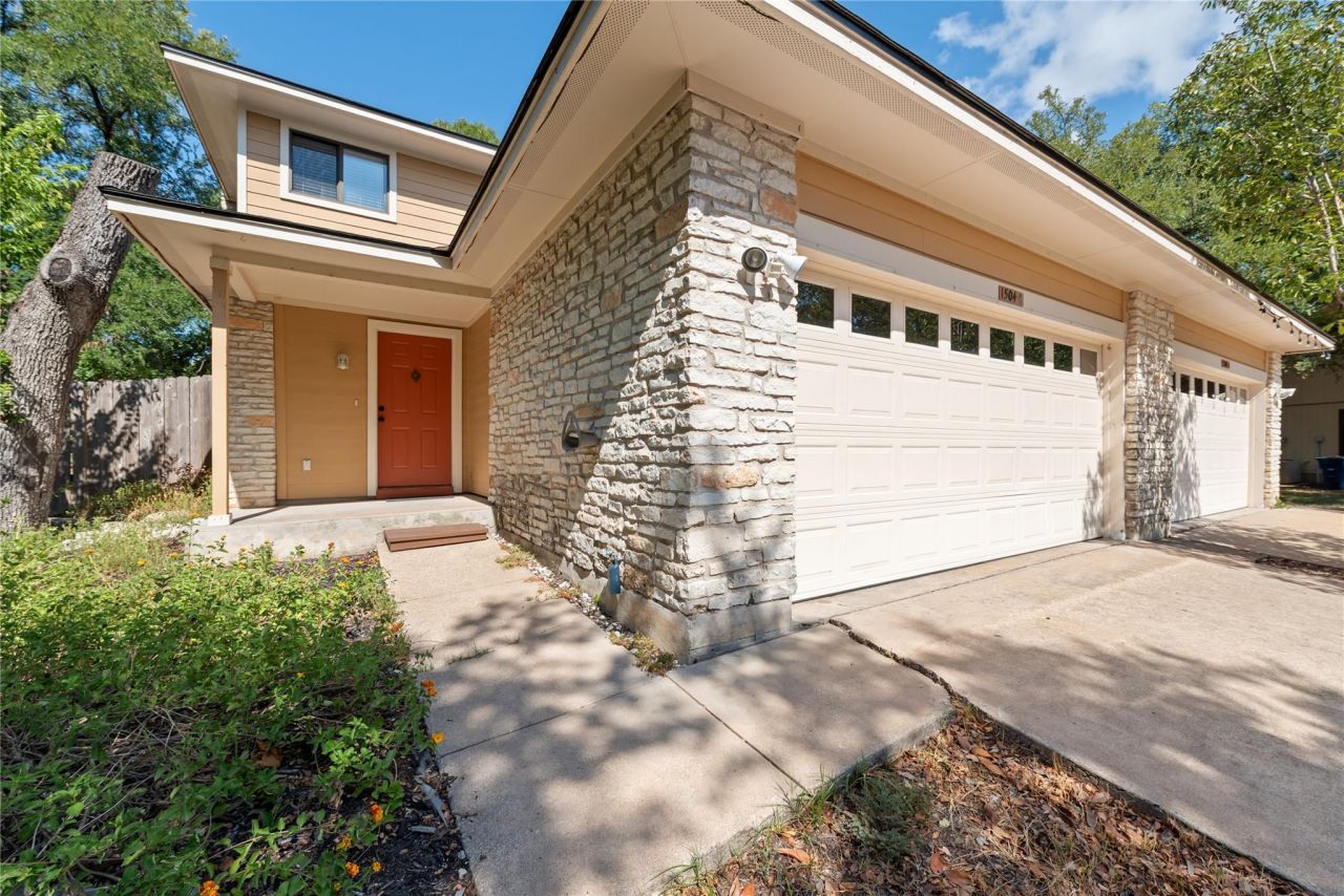 1504 Aquifer Cv, Unit B, Austin, TX 78746 Main Photo