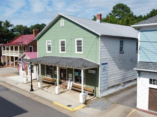 51 Cross Street, Urbanna, VA 23175