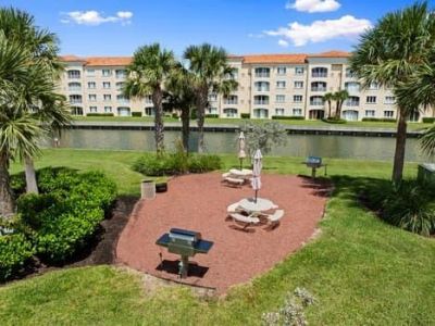 18 Harbour Isle Drive W, Unit 306, Fort Pierce, FL 34949 Photo